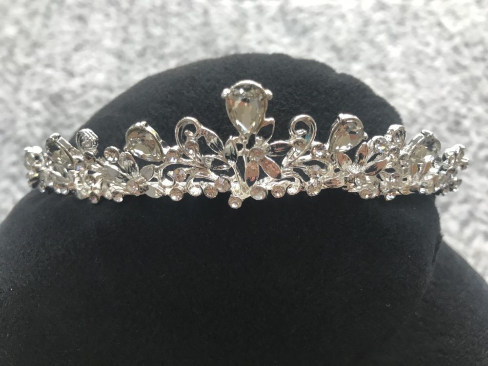 Stunning Communion Veil With Dazzling Crystal Tiara